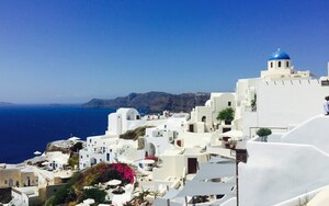 Globus Escape - Greek Escape plus two nights in Santorini