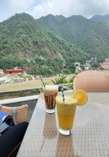 Iconic Cafes & Restaurants