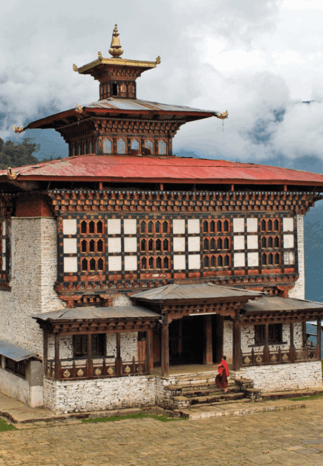 Mongar Dzong