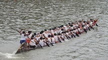 Snake boat races 